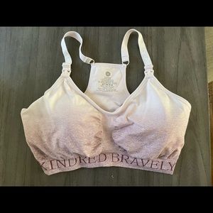Kindred Bravely Sublime Hands-free Nursing and Pumping Sports Bra